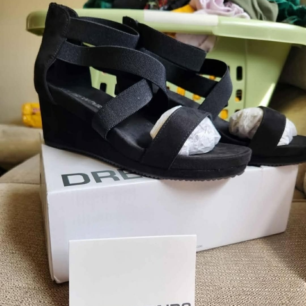 Dream Pairs Black Wedge Sandals